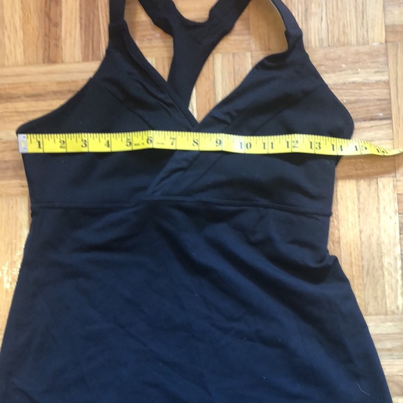Lululemon Tank Top. Size 6/small - Picture 3 of 3